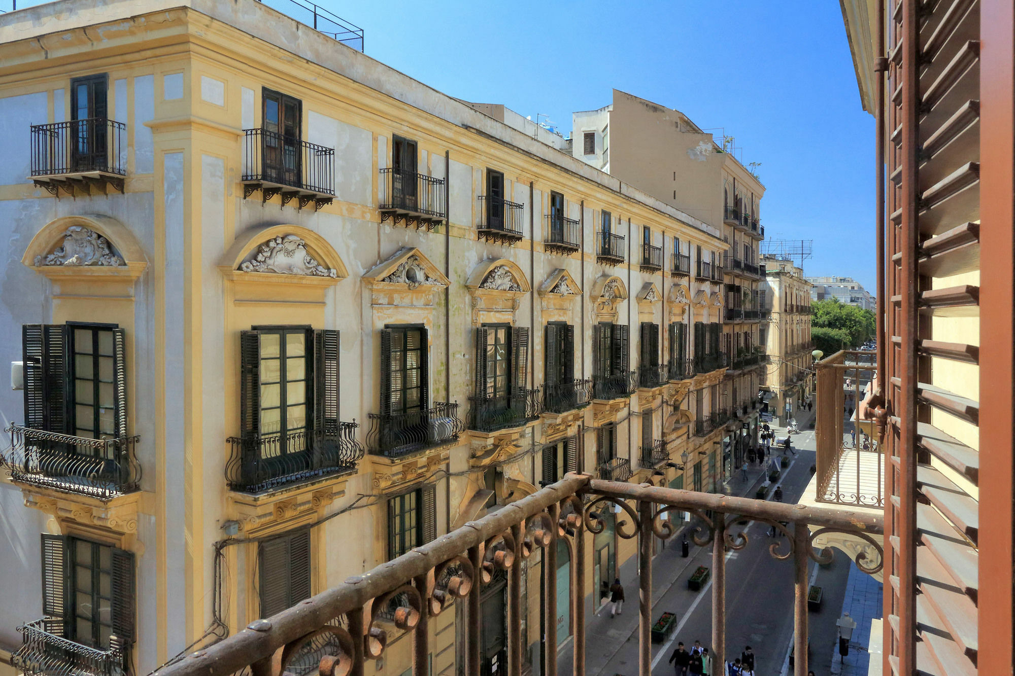 Palazzo Mazzarino Apartment Palermo Bagian luar foto